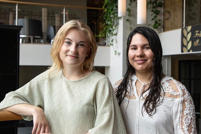 Indra Nielsen och Elin Emanuelsson  studenter vid kandidat musiker_praktik på Spira